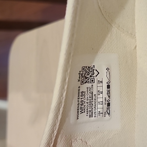 Brand new canvas Keds mary jane platform sneakers - 9 - Picture 5 of 5